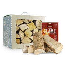 Brænde i kasse med optændingsbreve Brænde i kasse med FLAME optændingsbreve foran