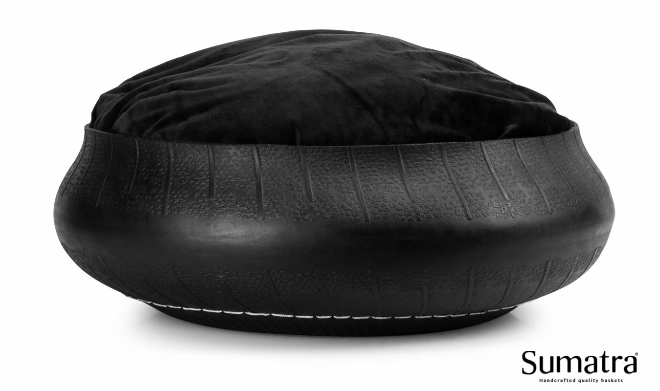 Rund sort Sumatra hundeseng af genbrugsgummi